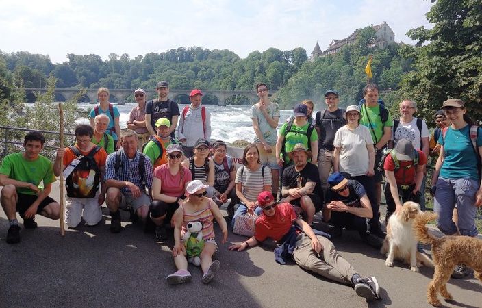 Arche-Wandergruppe am Rheinfall
